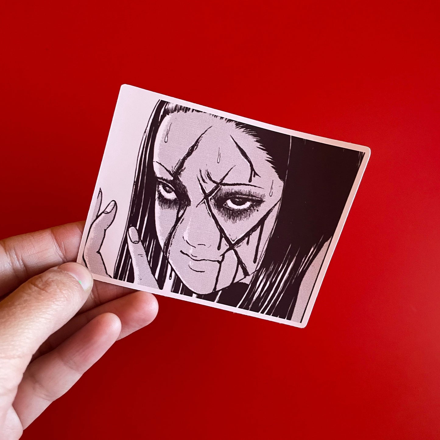 Tomie -Manga Larga (Serigrafía + Stickers + Afiches + Chapitas + Poster)