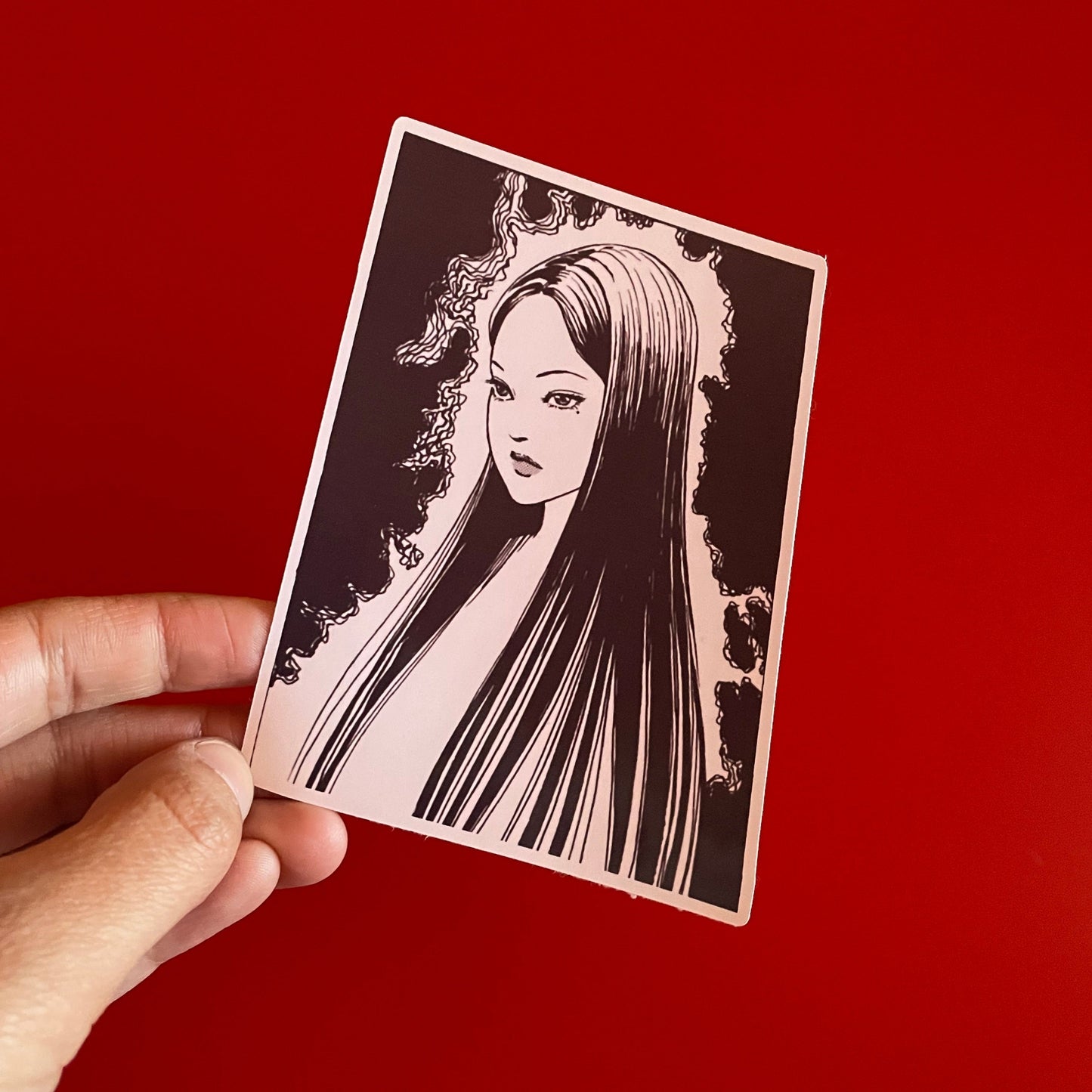 Tomie -Manga Larga (Serigrafía + Stickers + Afiches + Chapitas + Poster)