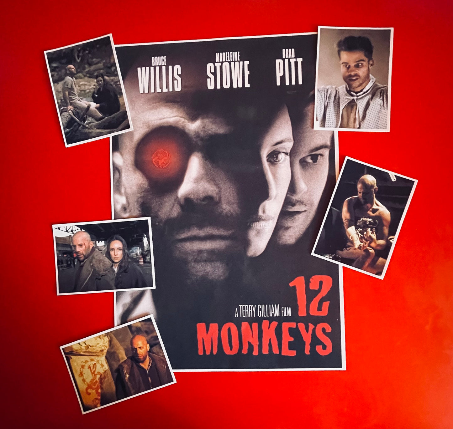 12 Monkeys - Postcards + Poster